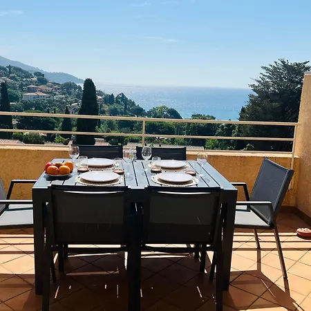 Le Soleil Bleu - Calme, Terrasse Et Vue Appartamento