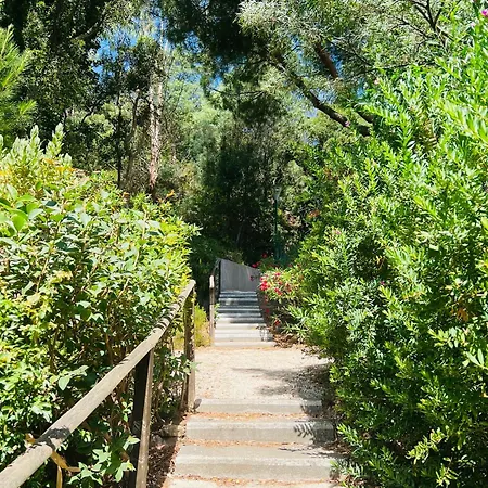 Le Soleil Bleu - Calme, Terrasse Et Vue Appartamento