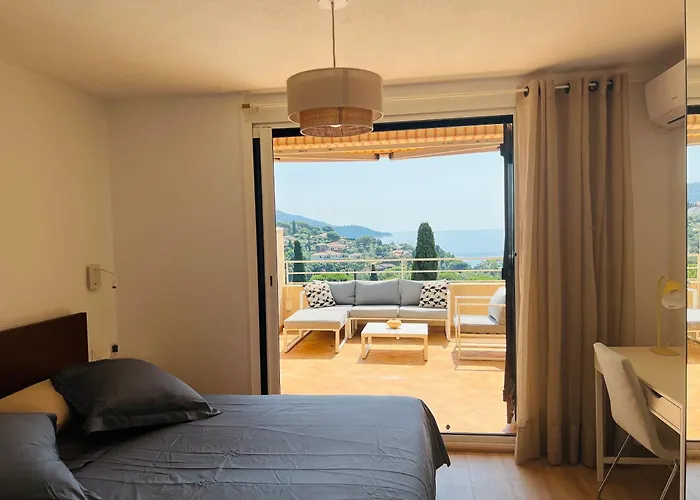 Le Soleil Bleu - Calme, Terrasse Et Vue Apartmán *