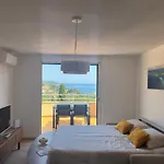 Le Soleil Bleu - Calme, Terrasse Et Vue Apartmán Le Lavandou